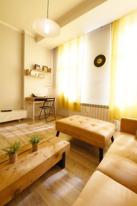 3 bedroom Tsentar, Sofia 7