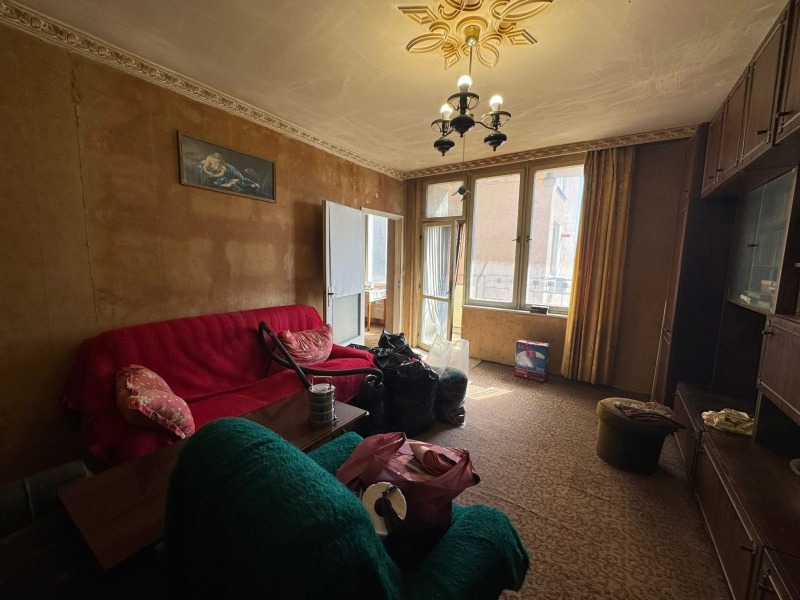 Продава  2-стаен град Монтана , Идеален център , 68 кв.м | 33132276 - изображение [5]