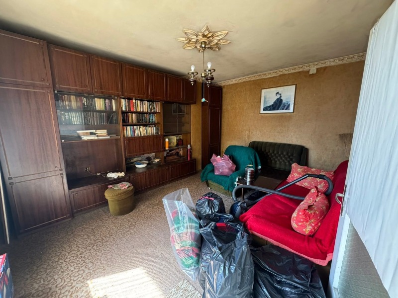 Продава  2-стаен град Монтана , Идеален център , 68 кв.м | 33132276 - изображение [3]