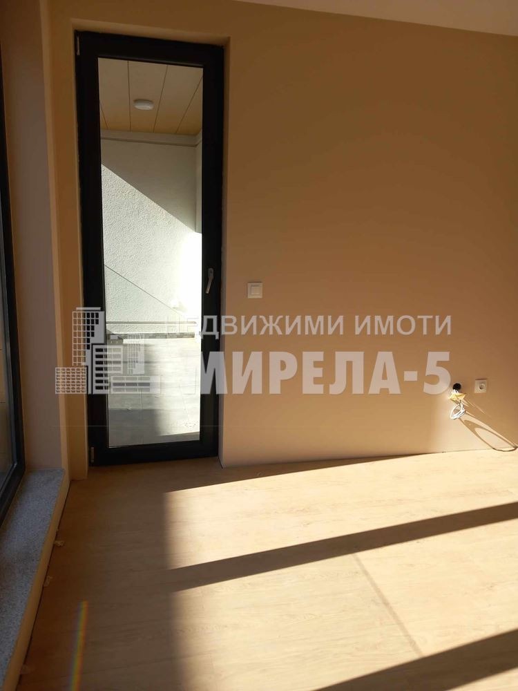 Продава 3-СТАЕН, гр. Русе, Център, снимка 2 - Aпартаменти - 49584544