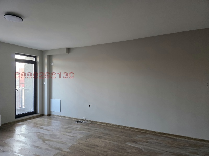 Продава 3-СТАЕН, гр. Плевен, Идеален център, снимка 3 - Апартаменти - 53288062