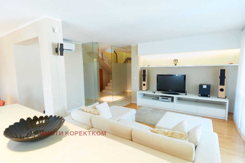 Na sprzedaż  3 sypialnie Sofia , Borowo , 160 mkw | 35773580 - obraz [3]
