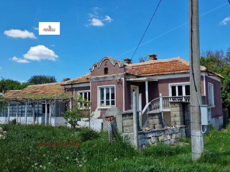 Продава КЪЩА, с. Генерал Киселово, област Варна