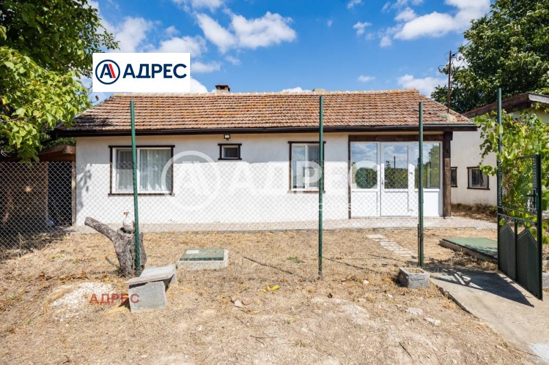 Продава КЪЩА, с. Водица, област Варна, снимка 3 - Къщи - 51598272