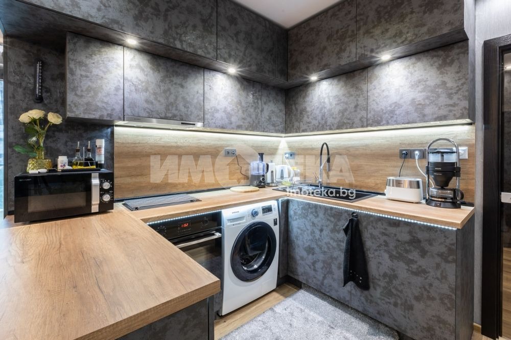 Продава 2-СТАЕН, гр. Варна, Бриз, снимка 3 - Апартаменти - 55050208