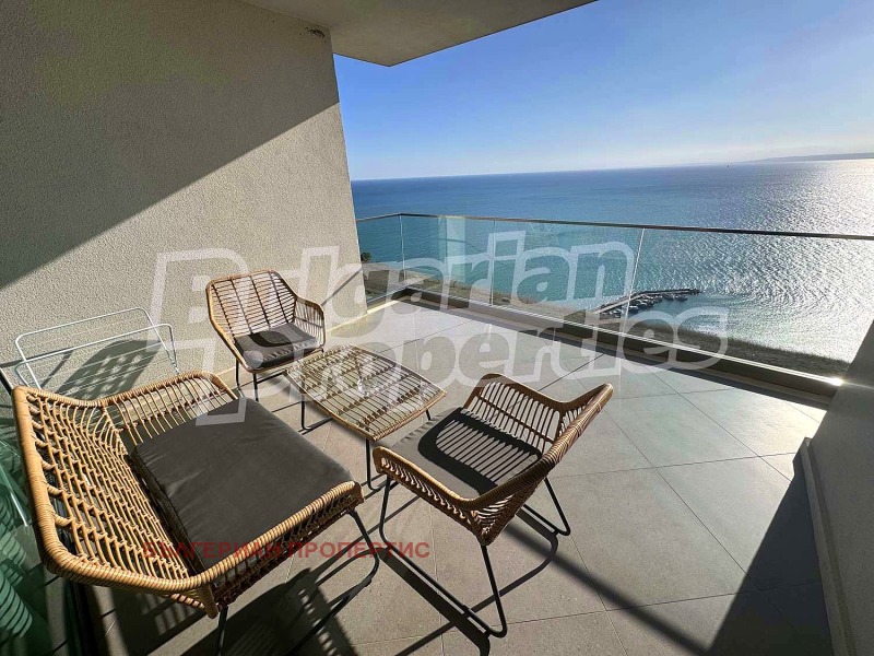 À venda  Mais de 3 quartos região Dobrich , Kavarna , 250 m² | 88872067 - imagem [4]
