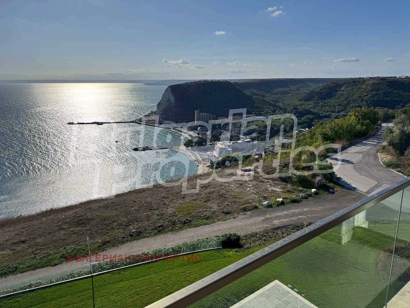 À venda  Mais de 3 quartos região Dobrich , Kavarna , 250 m² | 88872067 - imagem [3]