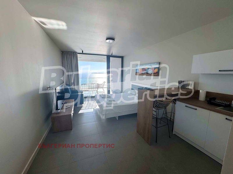 À venda  Mais de 3 quartos região Dobrich , Kavarna , 250 m² | 88872067 - imagem [15]