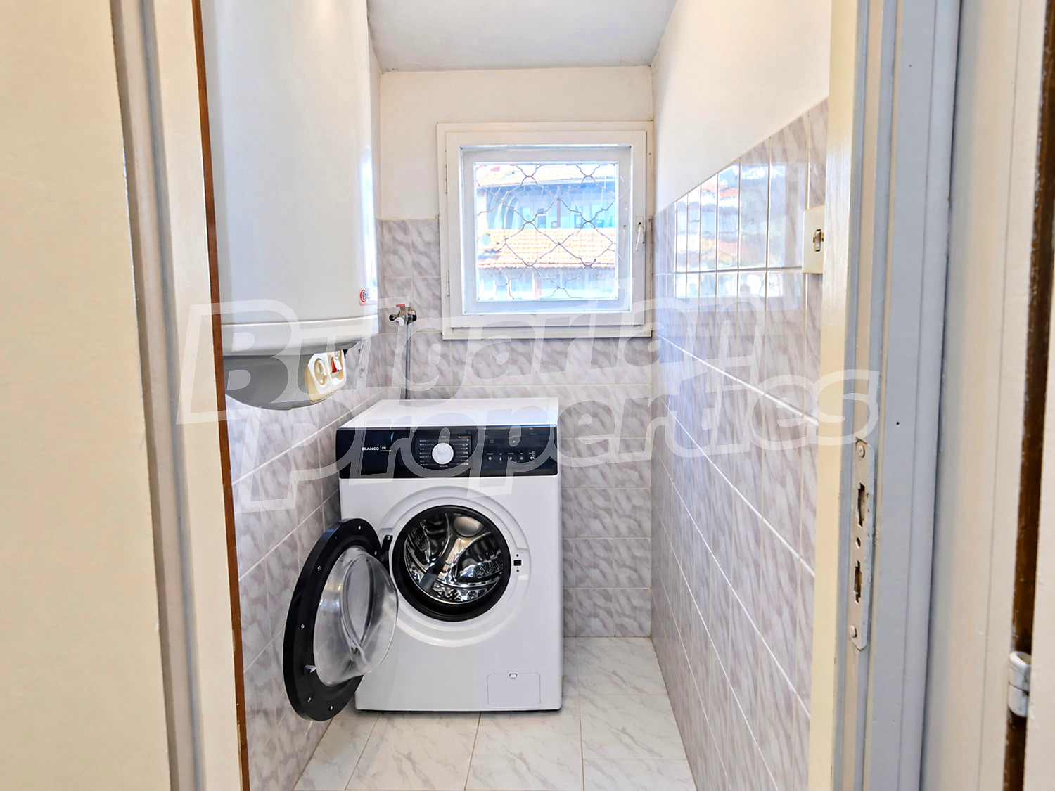 Продава 2-СТАЕН, гр. Варна, Лятно кино Тракия, снимка 14 - Апартаменти - 56072081