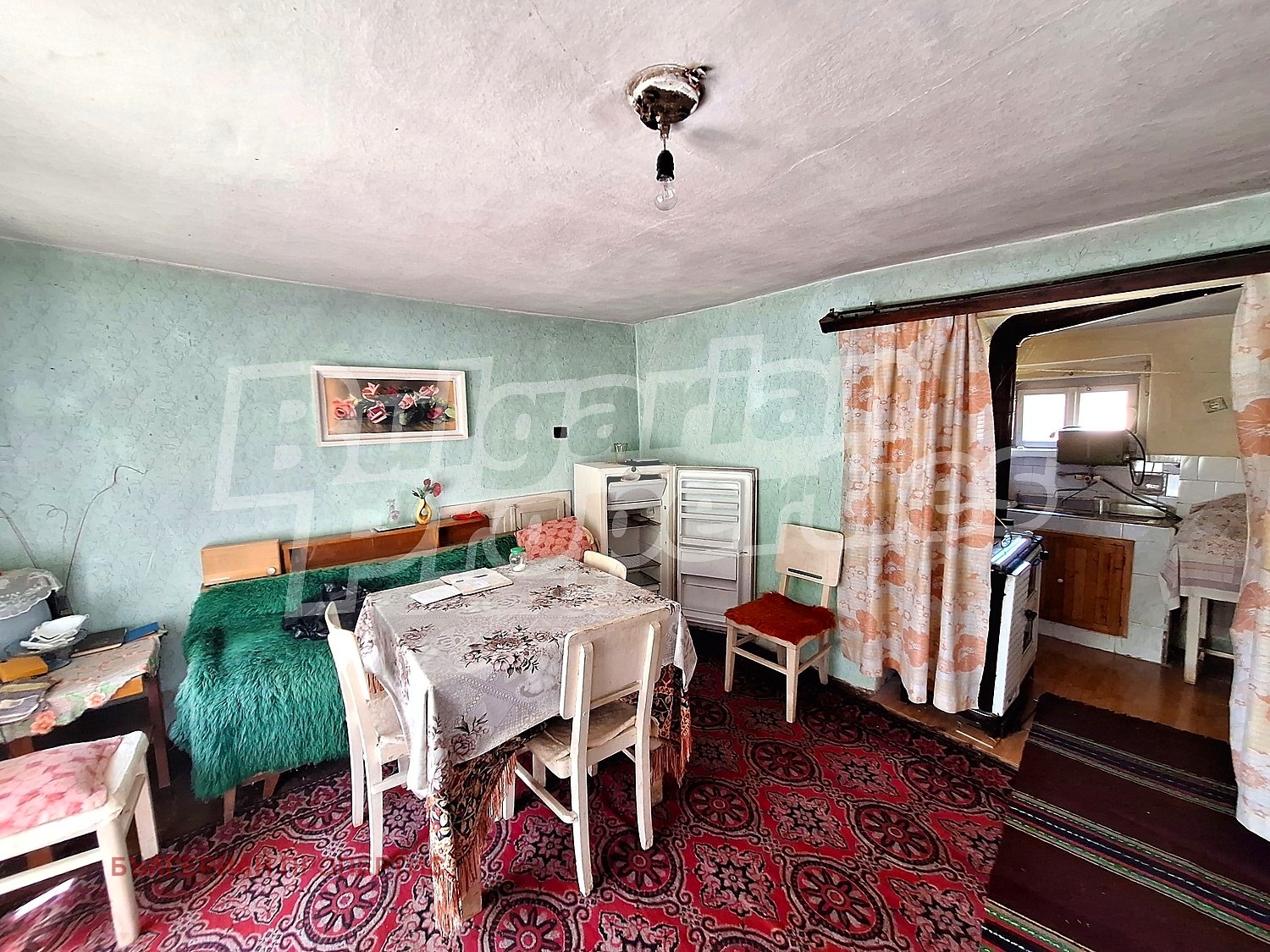 Продава КЪЩА, с. Красно градище, област Велико Търново, снимка 2 - Къщи - 54849067