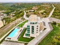 Продава МНОГОСТАЕН, област Добрич, гр. Каварна • 360000 € / 704098.80 лв. • 20941562 12