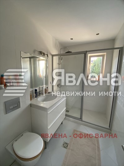 À venda  1 quarto Varna , k.k. Sv.Sv. Konstantin i Elena , 77 m² | 42996270 - imagem [9]