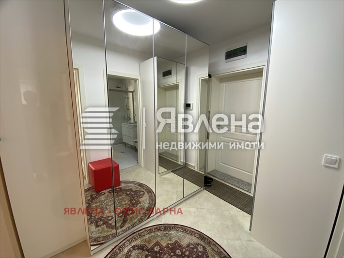 À venda  1 quarto Varna , k.k. Sv.Sv. Konstantin i Elena , 77 m² | 42996270 - imagem [8]