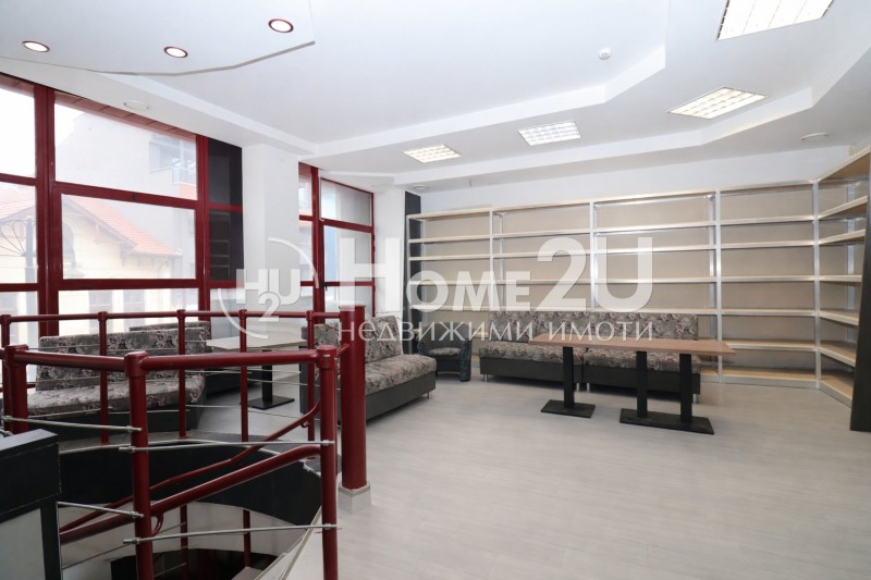 Продава ОФИС, гр. Пирдоп, област София област, снимка 2 - Офиси - 53536626