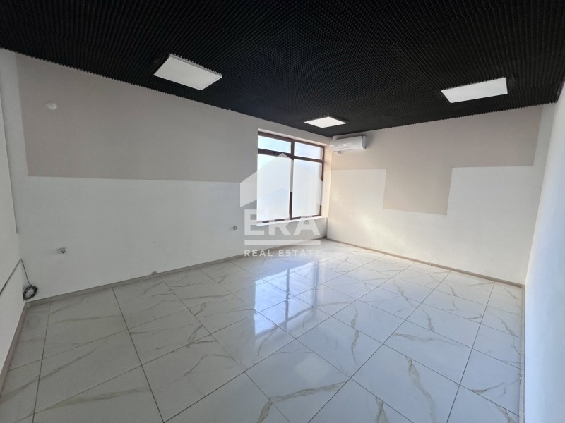 Продава ОФИС, гр. Велико Търново, Център, снимка 12 - Офиси - 56253029