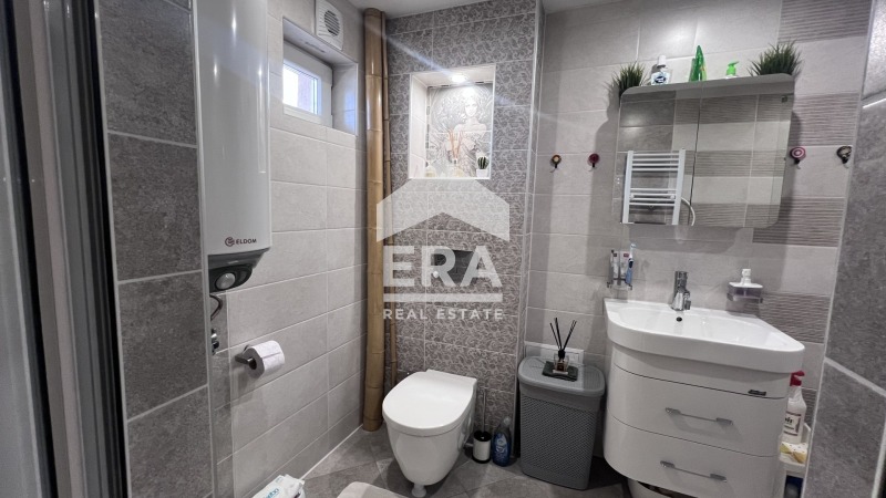 Продава КЪЩА, гр. Лясковец, област Велико Търново, снимка 10 - Къщи - 53122462
