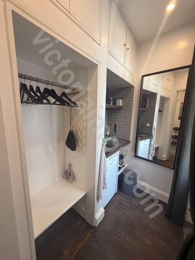 Продава КЪЩА, гр. Велико Търново, Център, снимка 12 - Къщи - 54466796