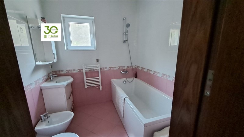 Продава КЪЩА, гр. Варна, м-т Манастирски рид, снимка 11 - Къщи - 55174360