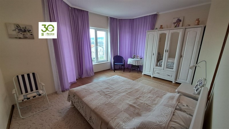 Продава КЪЩА, гр. Варна, м-т Манастирски рид, снимка 10 - Къщи - 55174360
