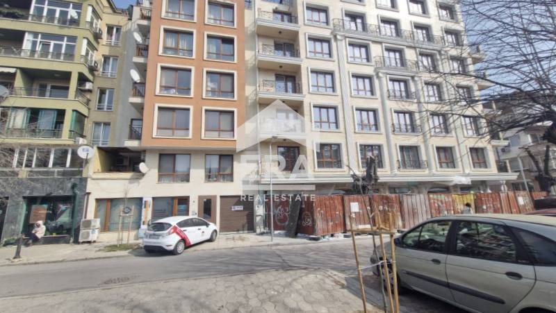 Продава ГАРАЖ, ПАРКОМЯСТО, гр. Варна, Център, снимка 6 - Гаражи и паркоместа - 54068064