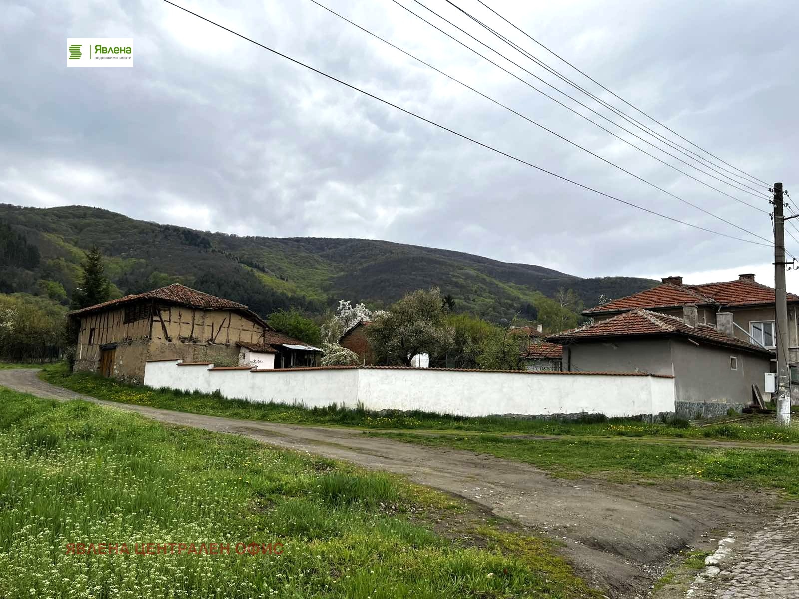 Продава КЪЩА, с. Черньово, област София област, снимка 2 - Къщи - 53426694