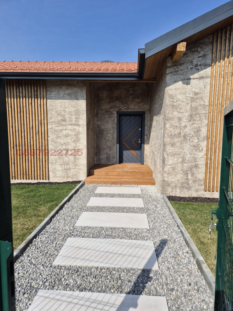 Продава КЪЩА в област София, с. Рельово - 130 кв.м / 215 000 € » 420 503.45 лв.