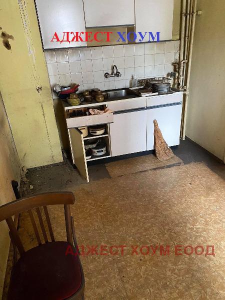 Продава 2-СТАЕН, гр. Шумен, Боян Българанов 1, снимка 4 - Апартаменти - 54935682