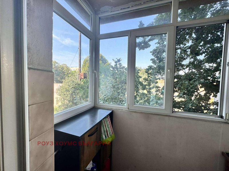 Продава  4-стаен град Пловдив , Изгрев , 98 кв.м | 36100780 - изображение [15]