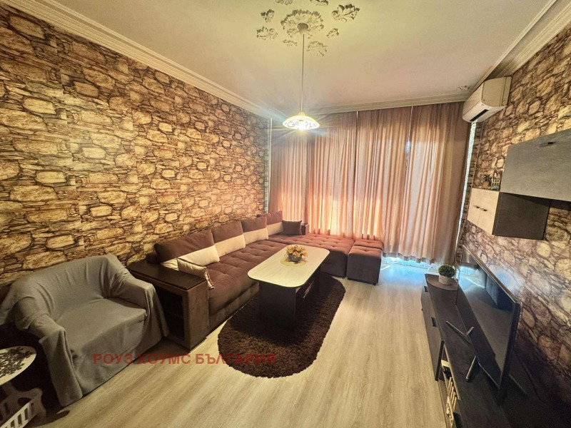 Продава  4-стаен град Пловдив , Изгрев , 98 кв.м | 36100780