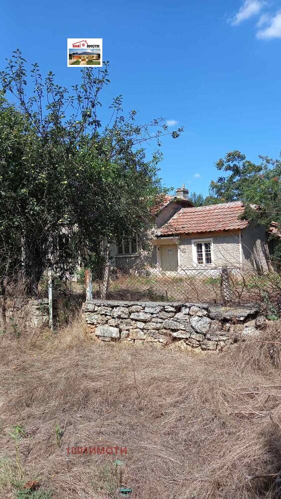 Продава КЪЩА, с. Захари Стояново, област Добрич
