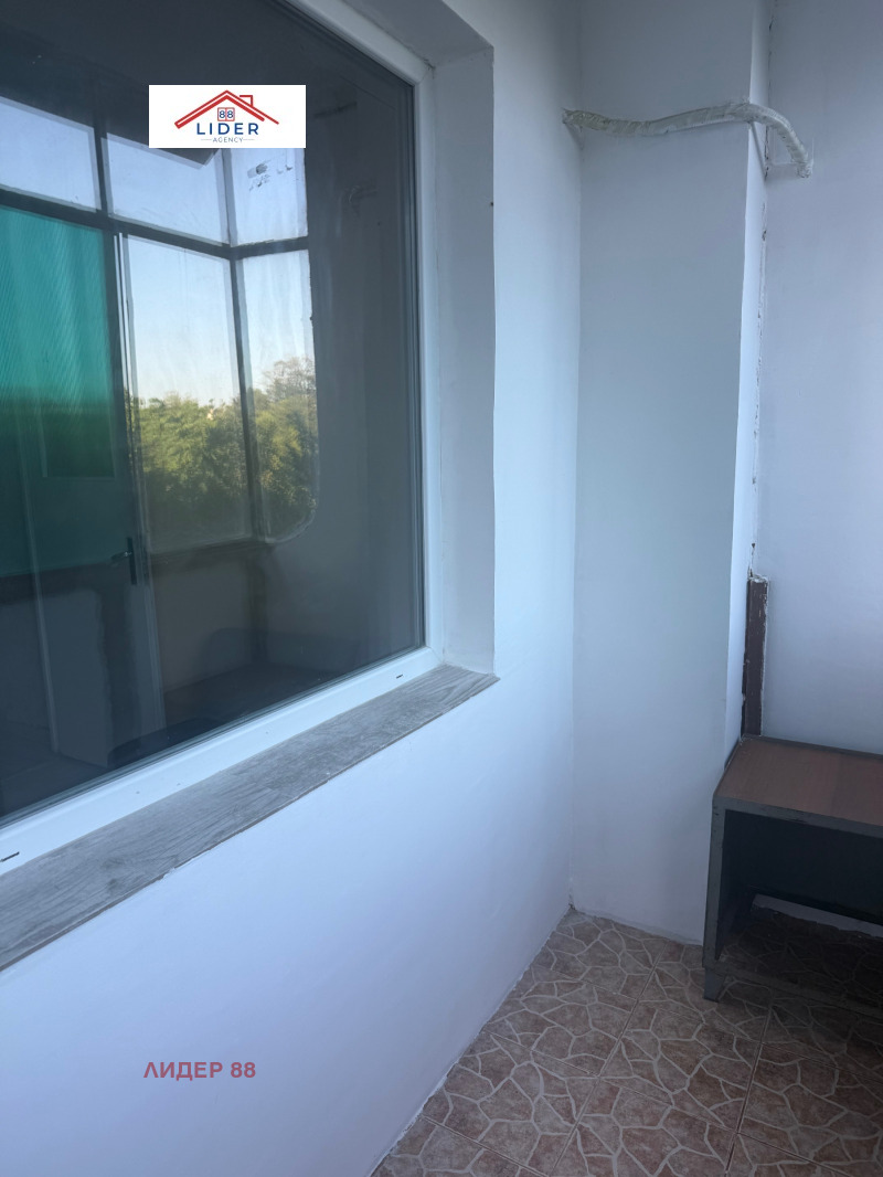 Продава  1-стаен град Плевен , Дружба 4 , 40 кв.м | 39713807 - изображение [5]