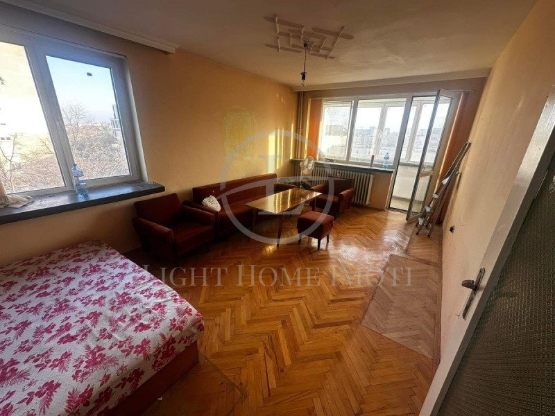 Продава  2-стаен град Пловдив , Център , 70 кв.м | 71945441