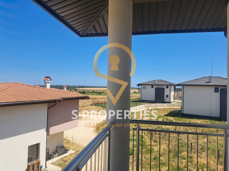 Продава КЪЩА, с. Кичево, област Варна, снимка 8 - Къщи - 52387059