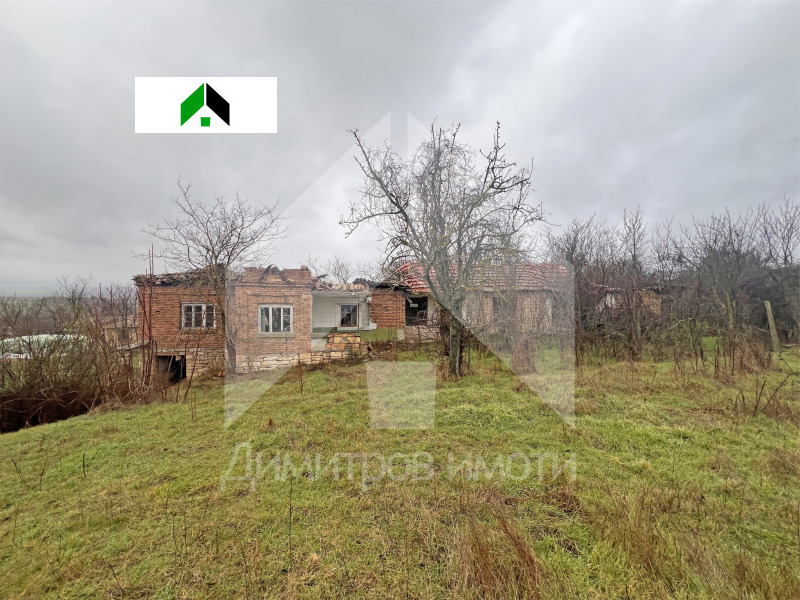 Продава КЪЩА, с. Сечище, област Шумен, снимка 6 - Къщи - 53289323