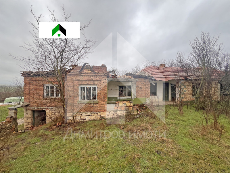 Продава КЪЩА, с. Сечище, област Шумен, снимка 2 - Къщи - 53289323