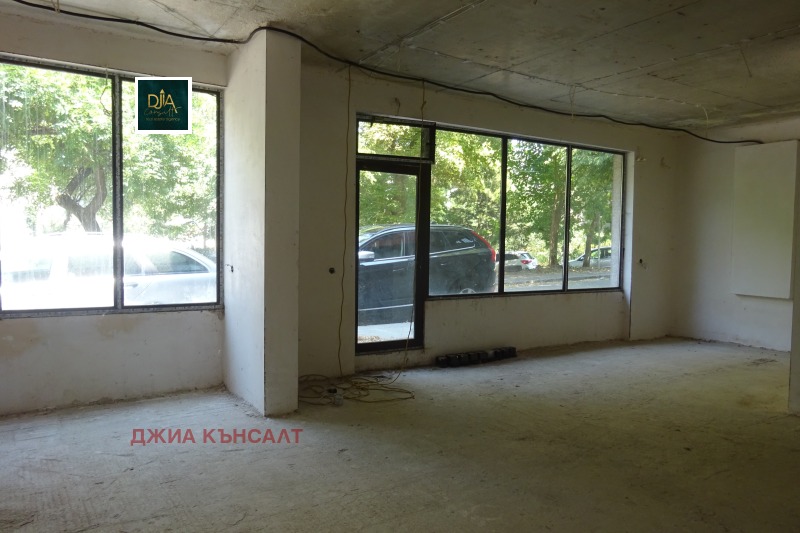 Myytävänä  Myymälä Sofia , Reduta , 134 neliömetriä | 89610689 - kuva [5]