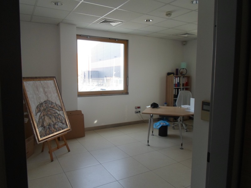 Продава ПРОМ. ПОМЕЩЕНИЕ, гр. София, с. Герман, снимка 14 - Производствени сгради - 53380029