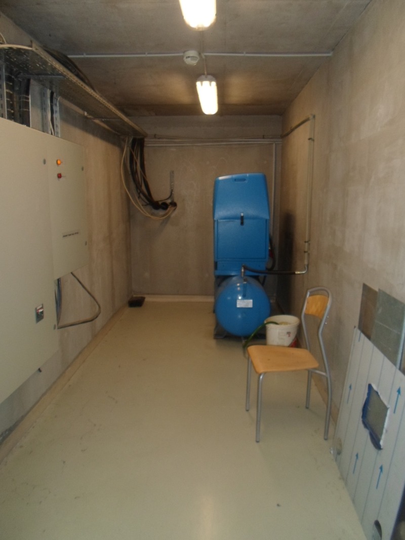 Продава ПРОМ. ПОМЕЩЕНИЕ, гр. София, с. Герман, снимка 8 - Производствени сгради - 53380029