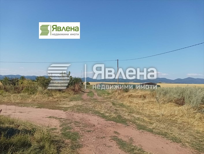 Eladó  Cselekmény Sofia , Csepinci , 2969 négyzetméter | 16575097