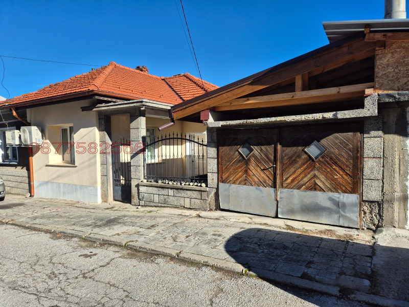 Продава КЪЩА в област Ловеч, гр. Троян - 100 кв.м / 125 000 € » 244 478.75 лв.