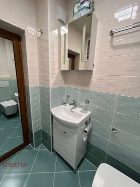 1 chambre Tsentar, Pernik 8