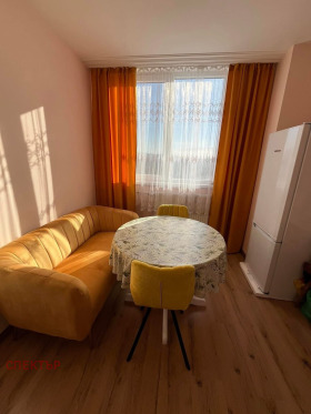 1 chambre Tsentar, Pernik 7
