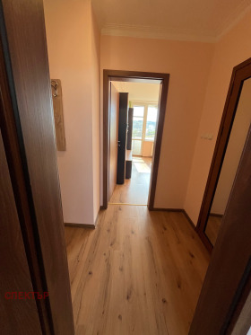 1 chambre Tsentar, Pernik 3