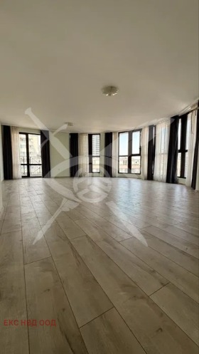 3+ Schlafzimmer Karschijaka, Plowdiw