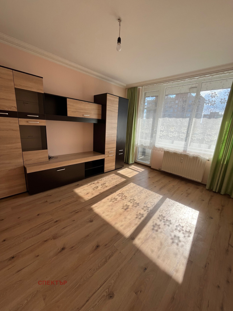 À vendre  1 chambre Pernik , Tsentar , 55 m² | 73419989