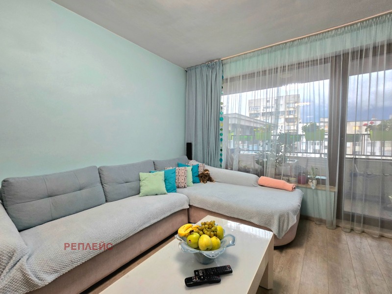 Продава 3-СТАЕН, гр. Варна, Младост 2