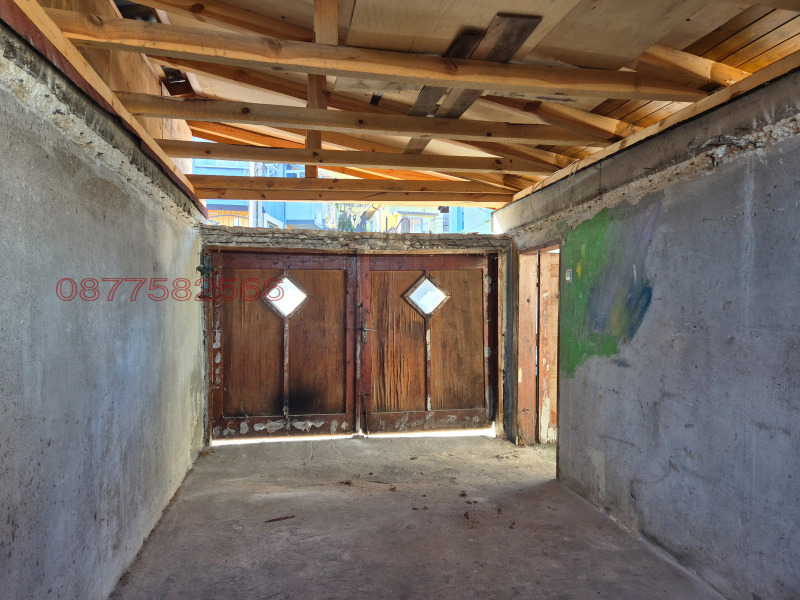 Продава КЪЩА, гр. Троян, област Ловеч, снимка 4 - Къщи - 52779227