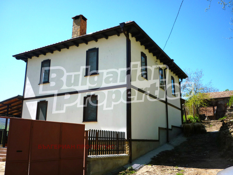 Продава КЪЩА, с. Енчовци, област Габрово, снимка 2 - Къщи - 53505975