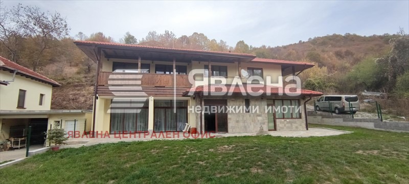 Продава КЪЩА, с. Голям извор, област Ловеч, снимка 17 - Къщи - 53713409