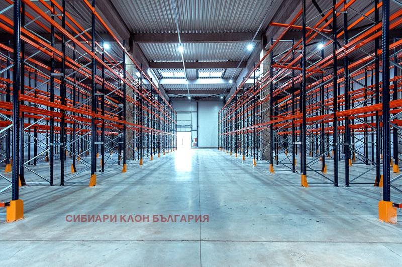 Продава СКЛАД в град Пловдив, Индустриална зона - Юг - 8000 кв.м / При запитване, СИБИАРИ КЛОН БЪЛГАРИЯ